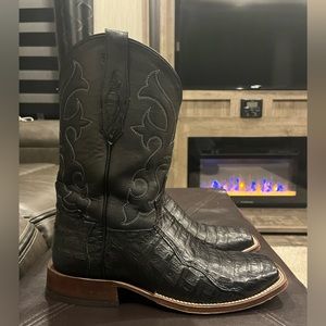 Tony lama black square toe genuine caiman western boots worn only twice size 9D